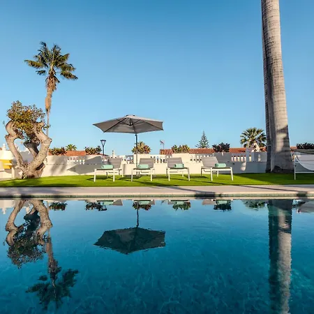 Dağ evi Luxury Teide View, Heated Pool, Sauna & Golf