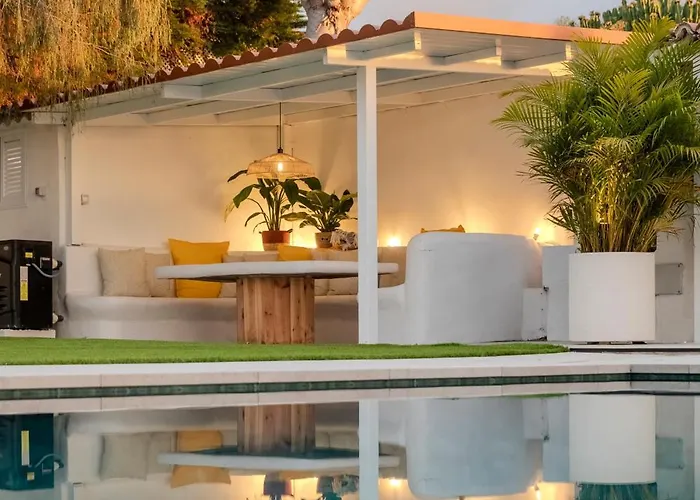 شاليه Luxury Teide View, Pool, Sauna & Golf