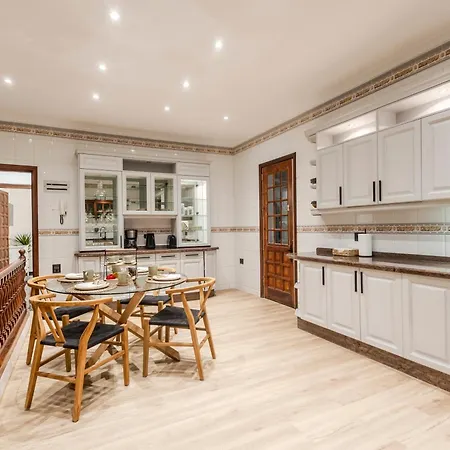 Luxury Teide View, Pool, Sauna & Golf Alpehytte