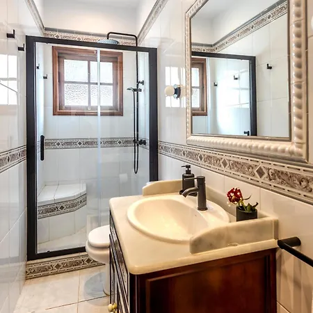 Luxury Teide View, Pool, Sauna & Golf Puerto de la Cruz (Tenerife)