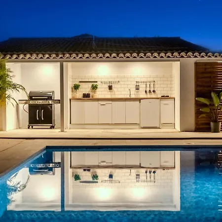 Alpehytte Luxury Teide View, Pool, Sauna & Golf Puerto de la Cruz (Tenerife)