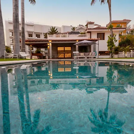 Chalet Luxury Teide View, Pool, Sauna & Golf