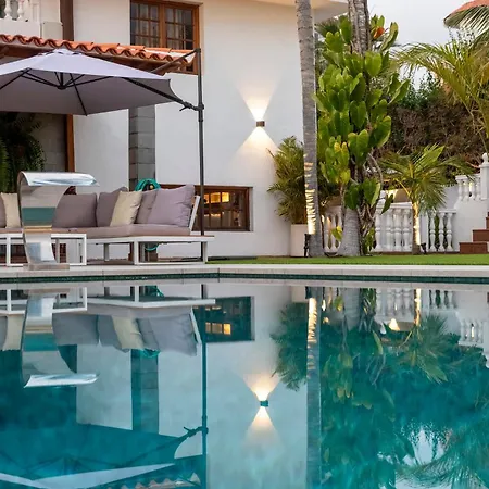 Luxury Teide View, Pool, Sauna & Golf Σαλέ *