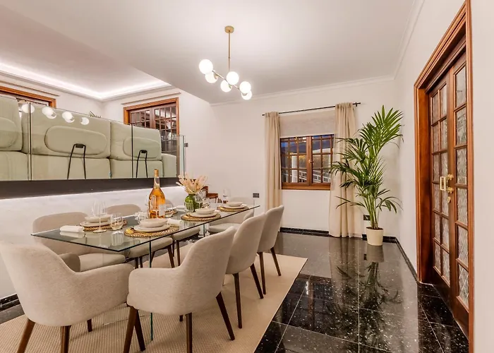 Luxury Teide View, Pool, Sauna & Golf Chalet