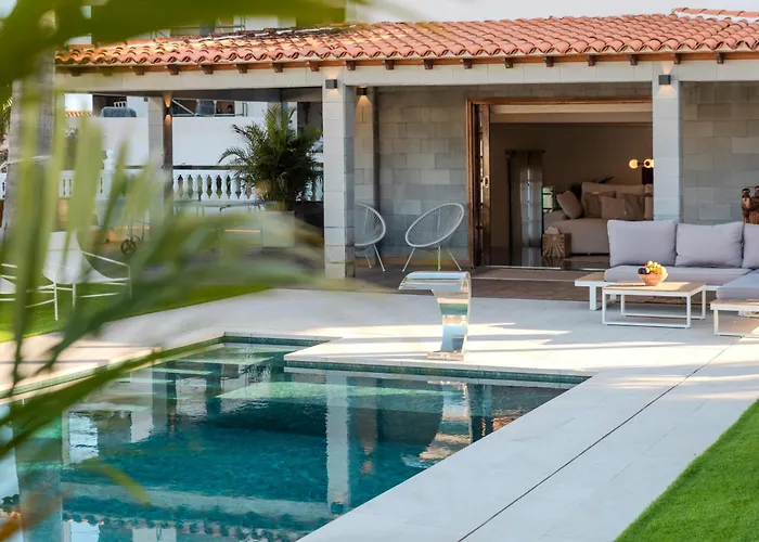 Chalet Luxury Teide View, Pool, Sauna & Golf