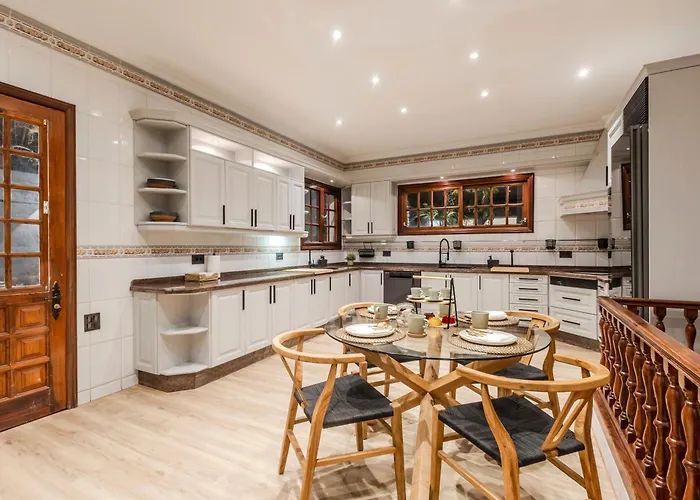 Luxury Teide View, Pool, Sauna & Golf Chalet *