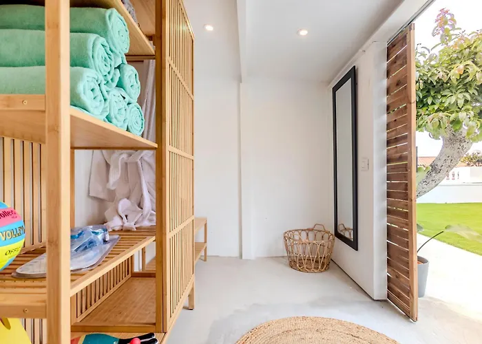 Luxury Teide View, Pool, Sauna & Golf Chalet